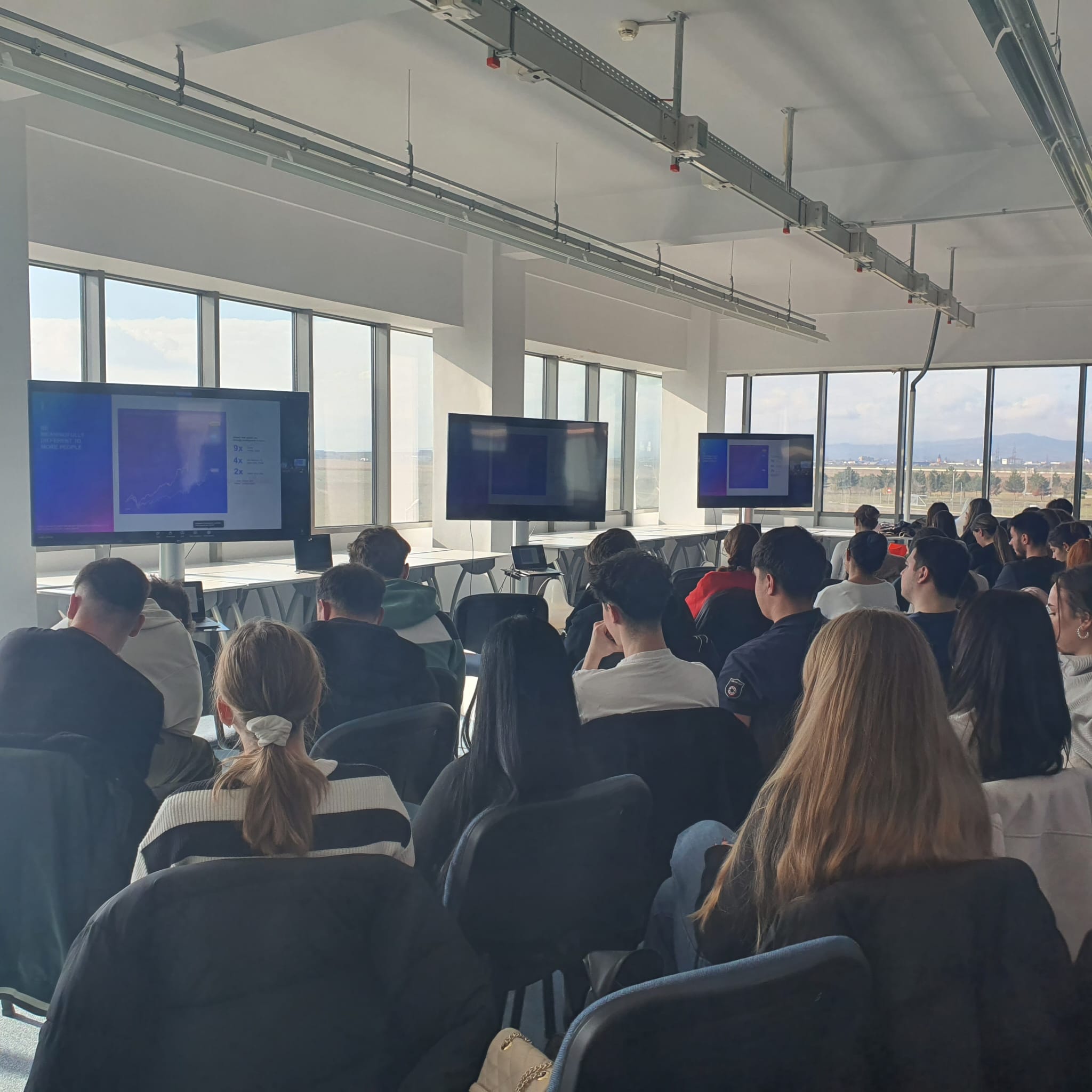 WhatsApp Image 2025 11 06 at 18.26.23